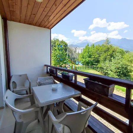 Life Private D25 班斯科