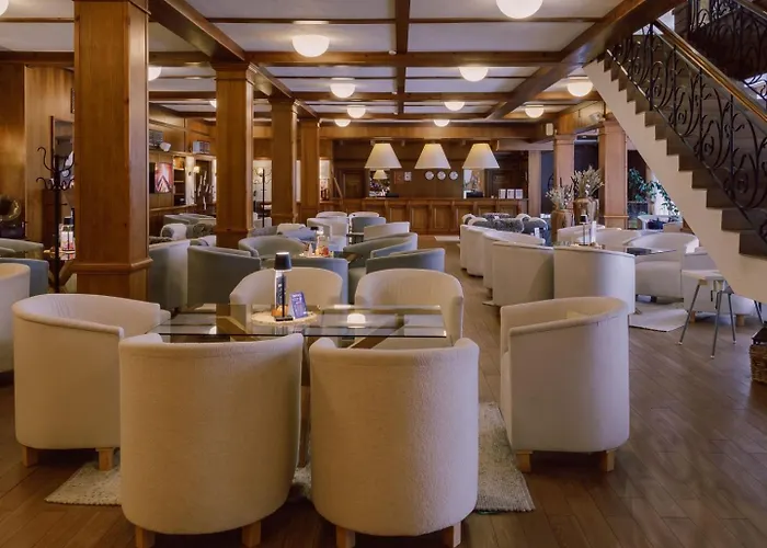 Life Private D25 * Banszko